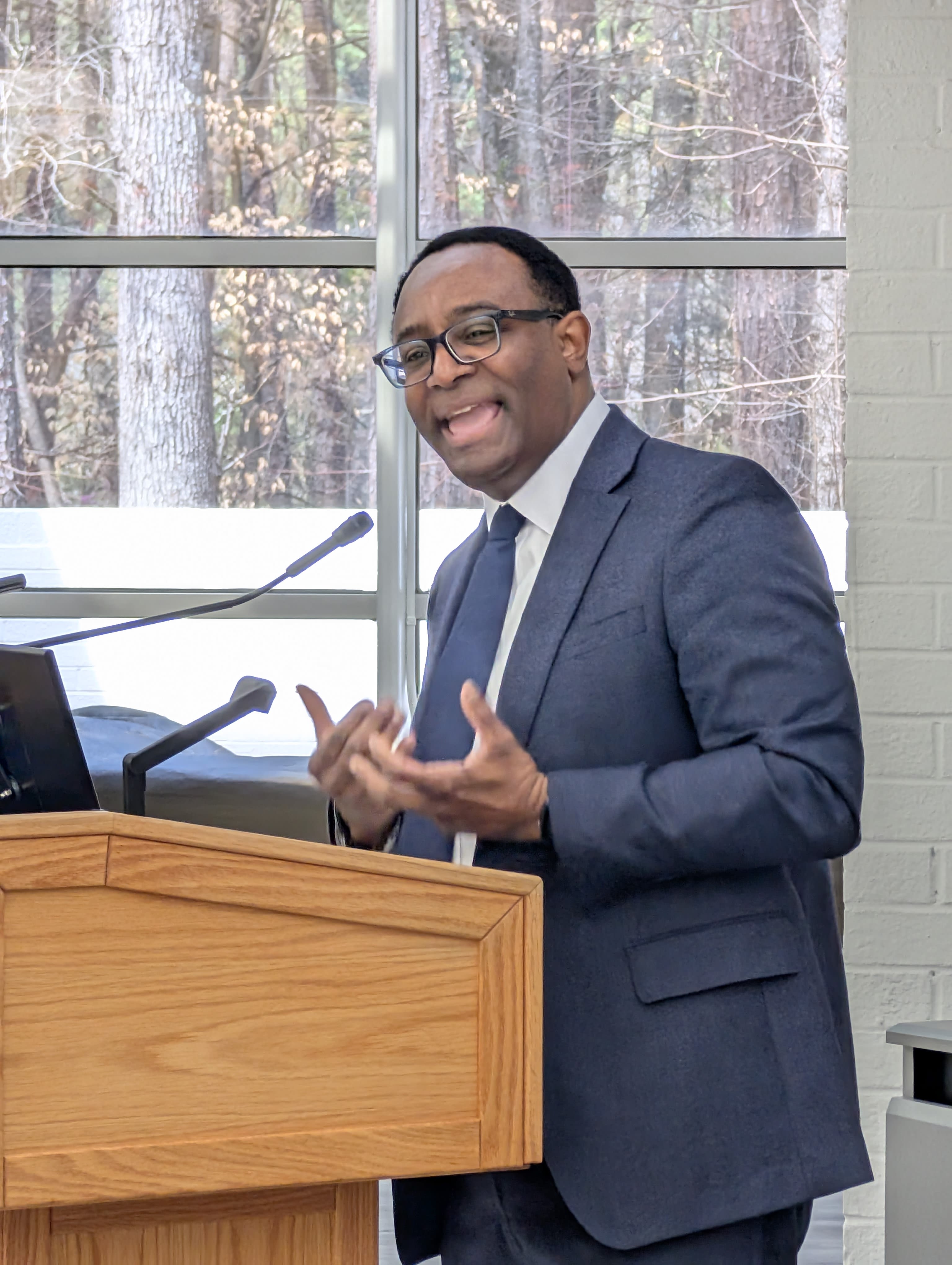 Ben Vinson III (NHC Trustee; Inaugural Presidential Scholar in Residence; NHC Fellow, 2005–06) delivers introductory remarks for Installation panels