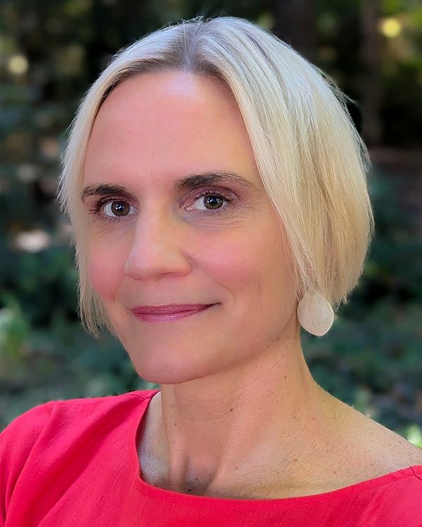 Headshot of NHC Fellow Claire Seiler